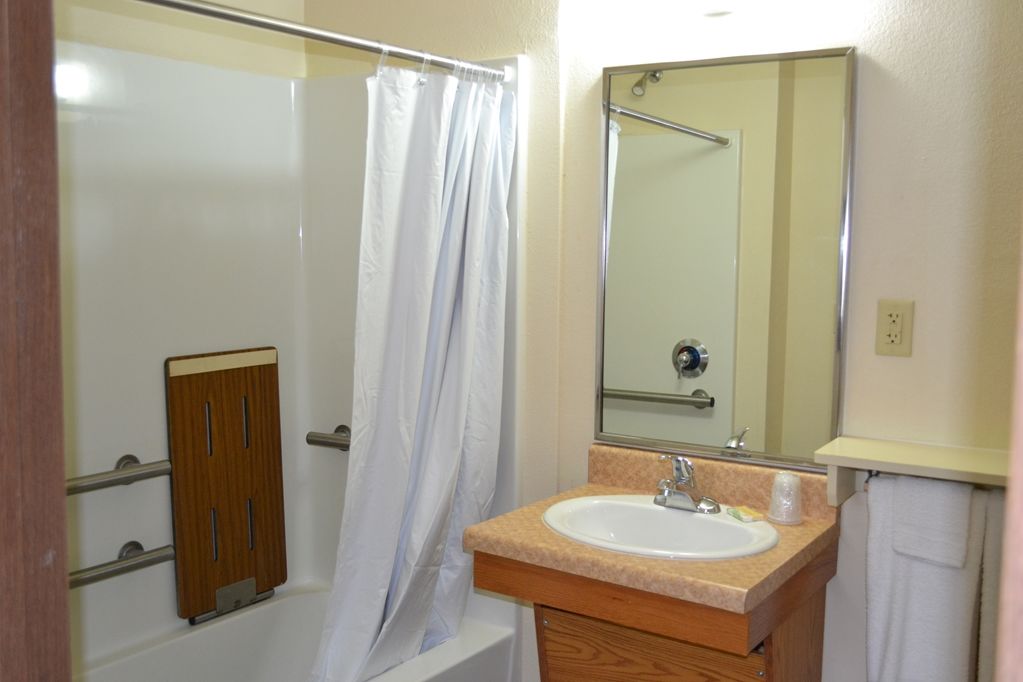 Hotel Woodspring Northeast