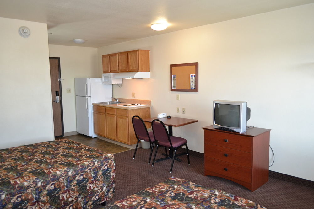 Woodspring Northeast Hotel