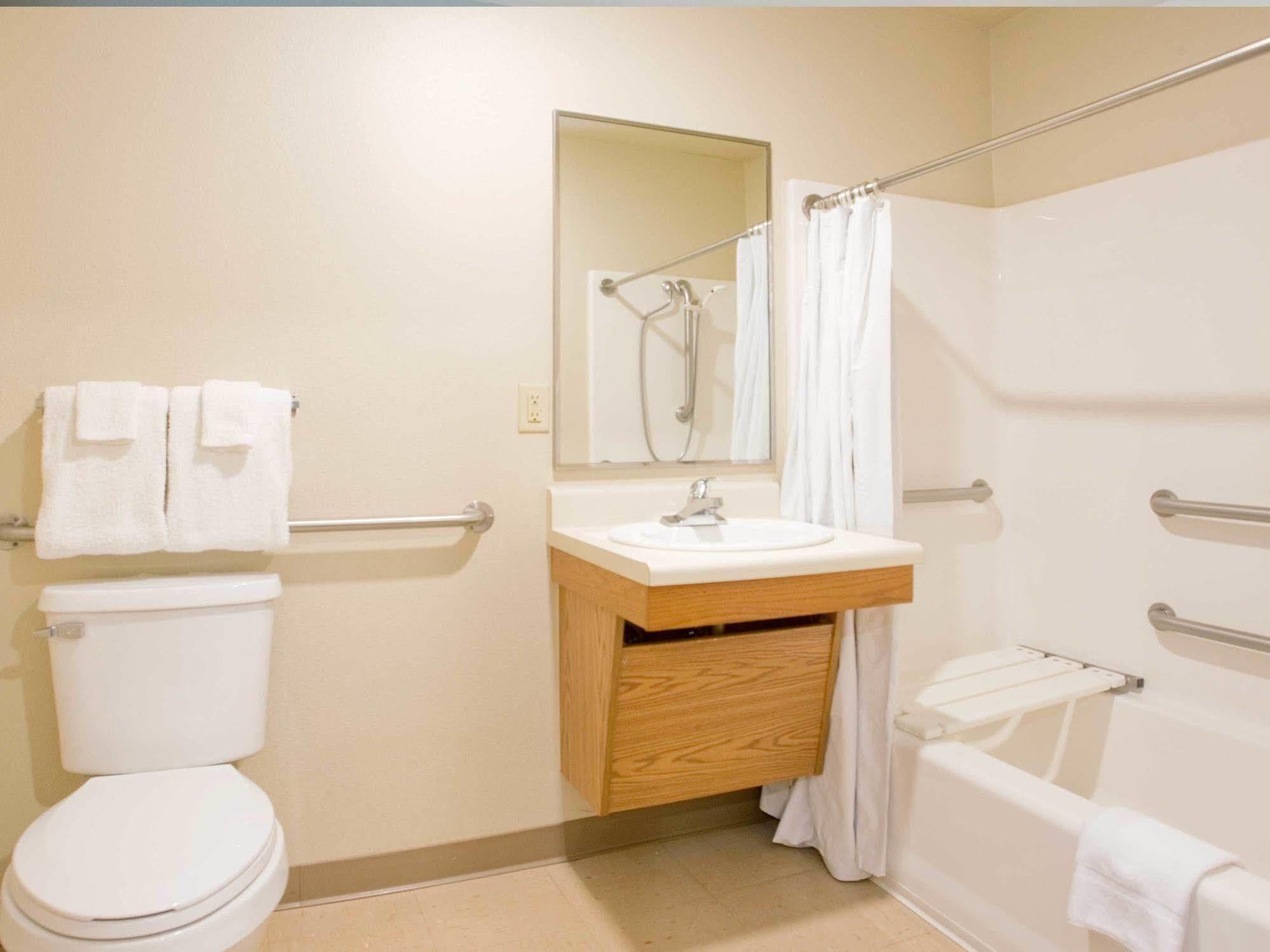 Hotel Woodspring Northeast 2*